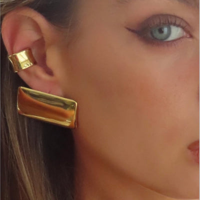 Jona – Geometriske Øreringe med Dristig Stil