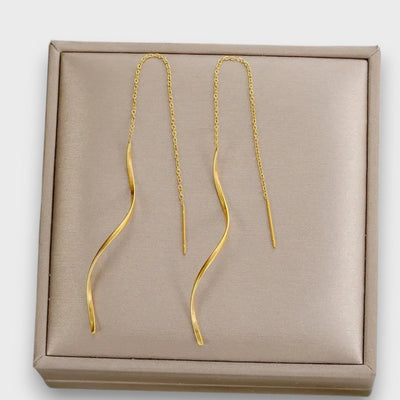 Elvira – Lange Øreringe med Bølgeform