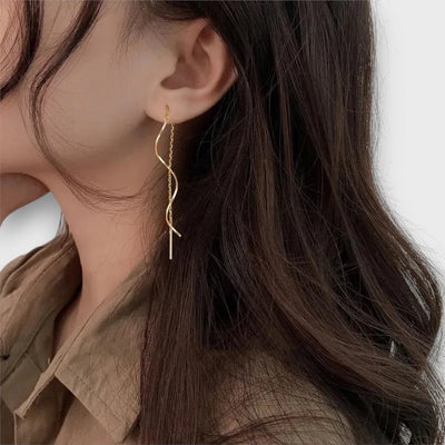 Elvira – Lange Øreringe med Bølgeform